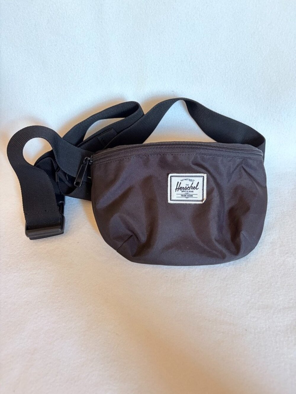 Herschel small Black Fanny Pack- single pocket
